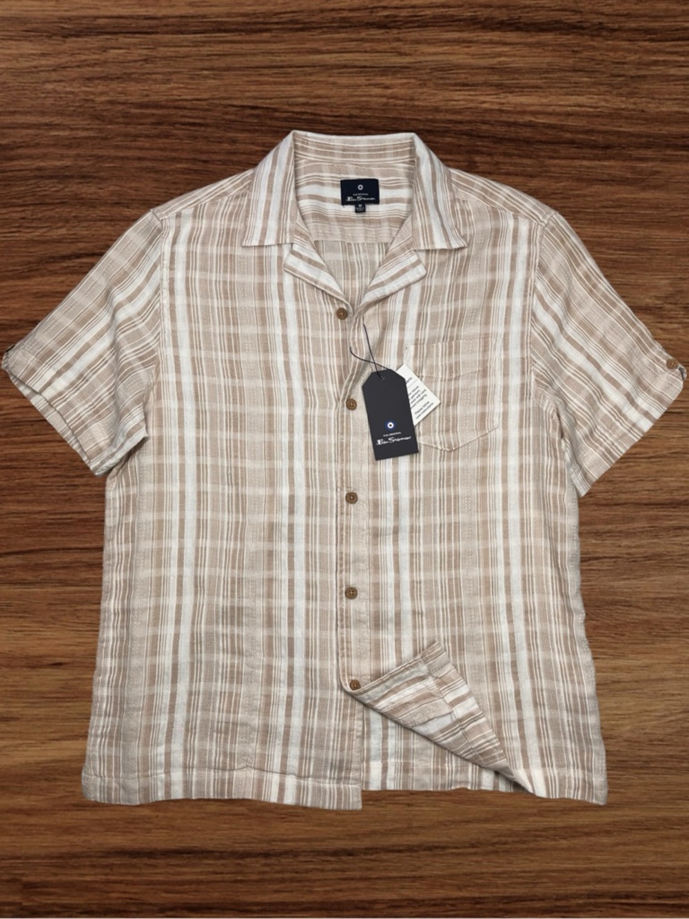 Ben Sherman Men’s S/S Casual Button Down Shirt. Size Medium